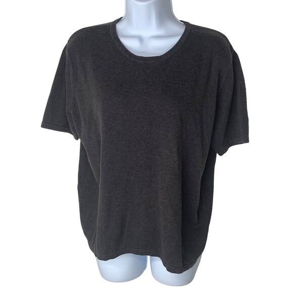 Yarnworks Vintage T Shirt Womens Scoop Neck Size Petite Large Black Short Sleeve - Picture 1 of 11